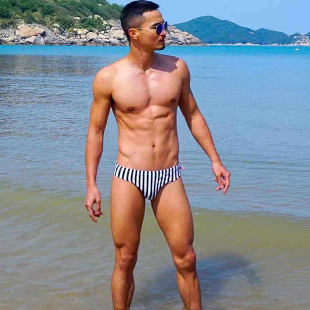 Desmiit Men’s Sexy Swim Brief
